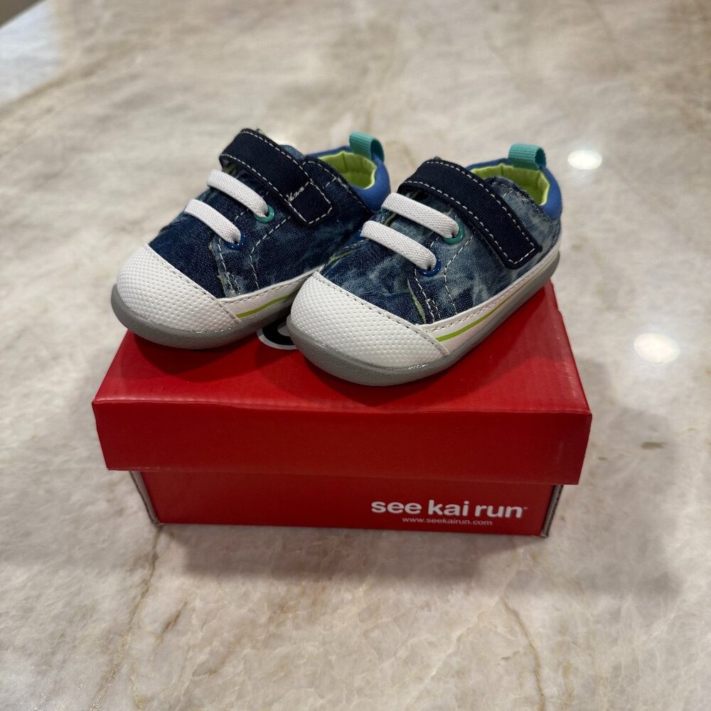 NWT See Kai Run Infant Size 4 - Stevie II Blue Tie Dye